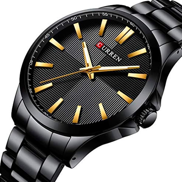 CURREN 8322 – PRESENCIA ELEGANTE PARA EL CABALLERO MODERNO