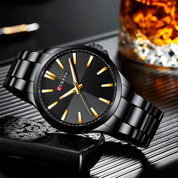 CURREN 8322 – PRESENCIA ELEGANTE PARA EL CABALLERO MODERNO